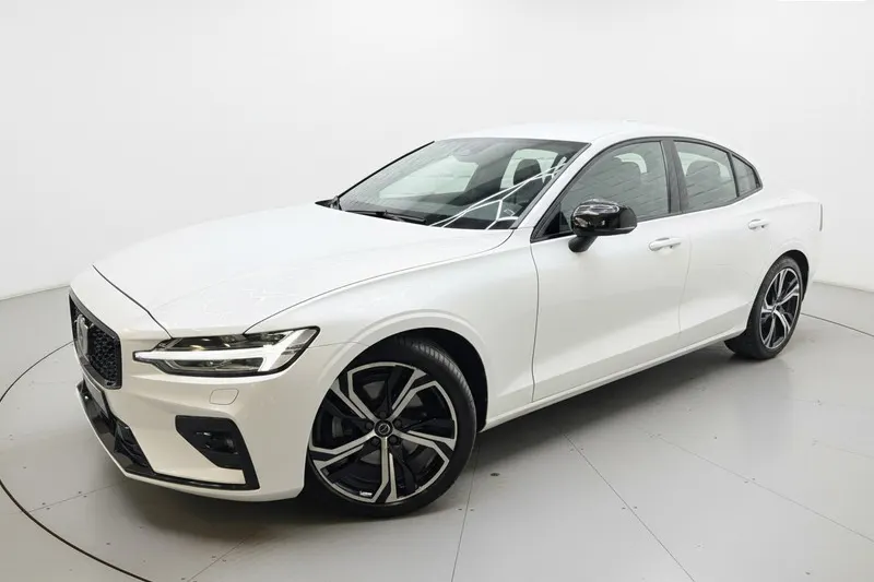 Volvo S60 (2023)