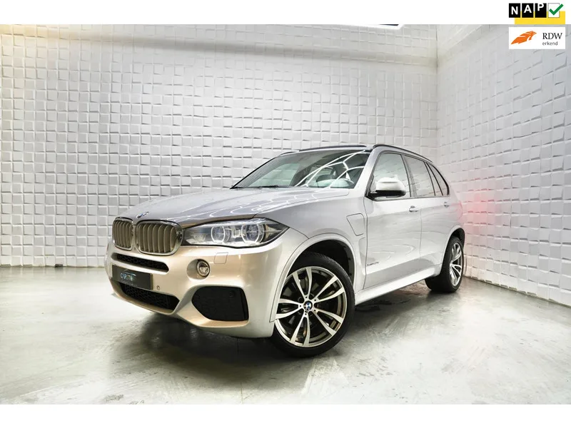 BMW X5 (2015) — foto 1