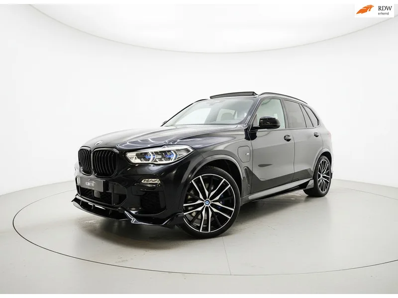 BMW X5 (2021) — foto 1