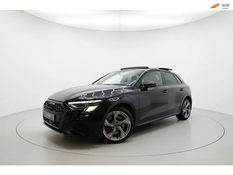 Audi A3 (2021) — foto 1