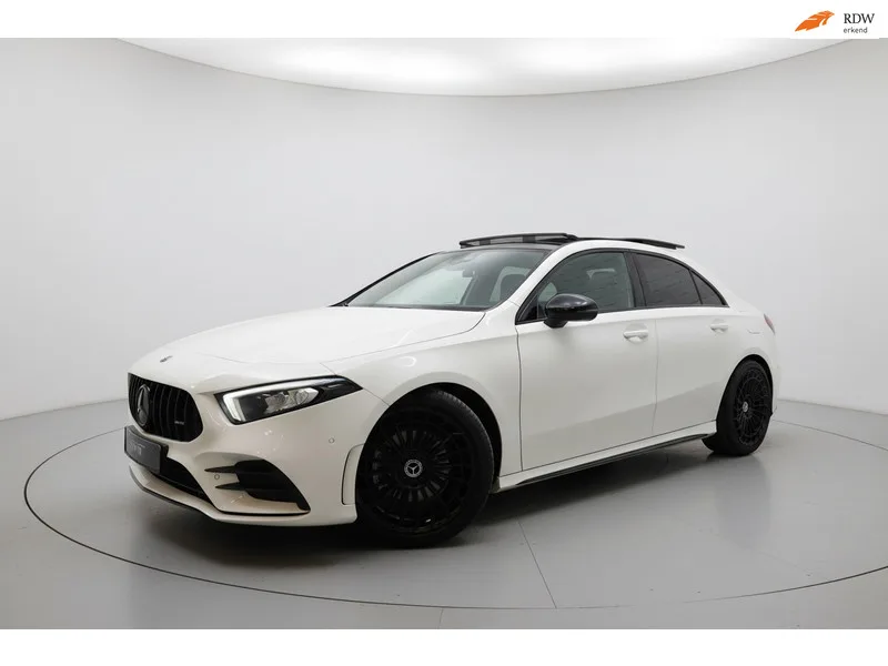 Mercedes-Benz A-Klasse (2019) — foto 1