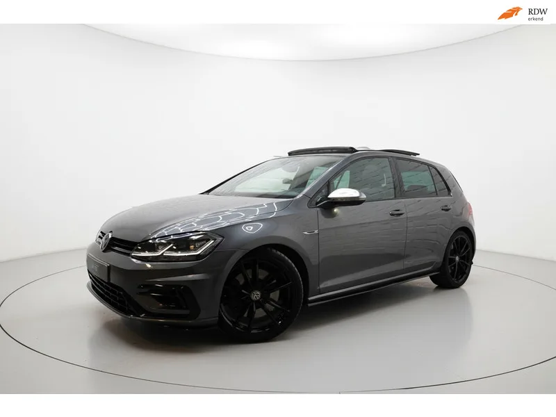 Volkswagen Golf (2017) — foto 1