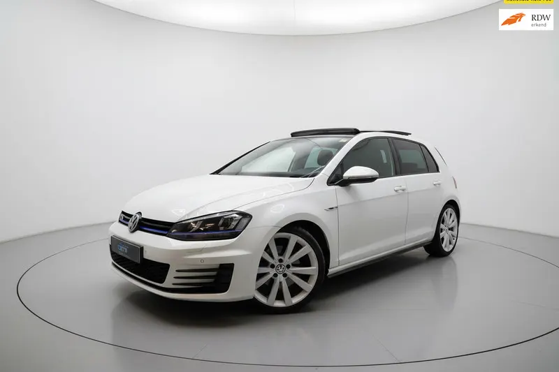 Volkswagen Golf (2015)