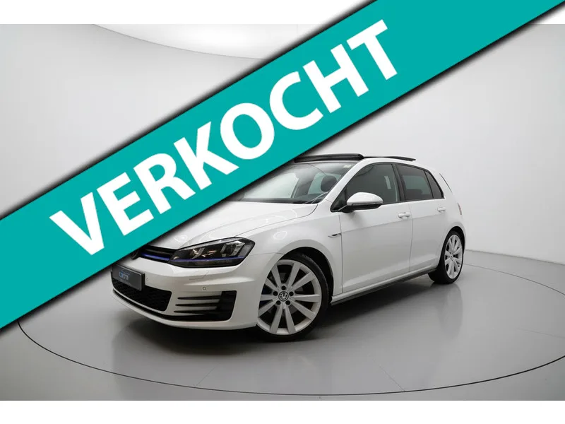 Volkswagen Golf (2015) — foto 1