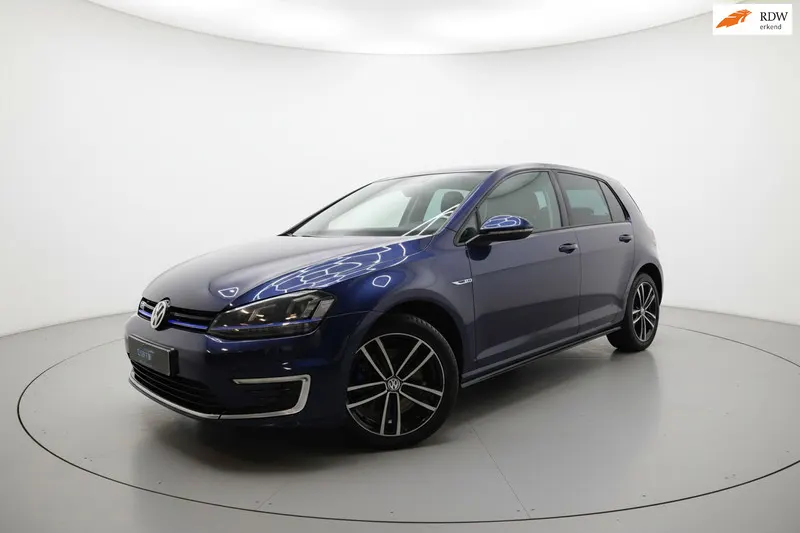 Volkswagen Golf (2016)