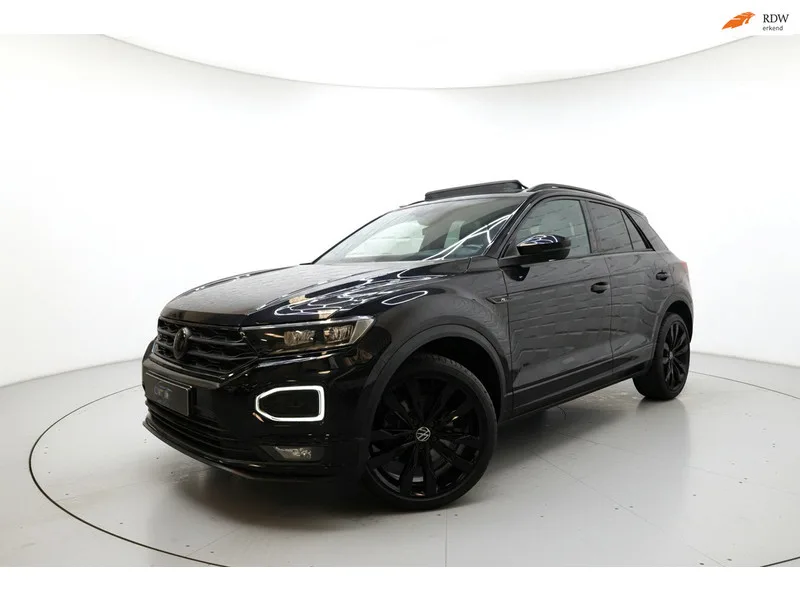 Volkswagen T-Roc (2022) — foto 1