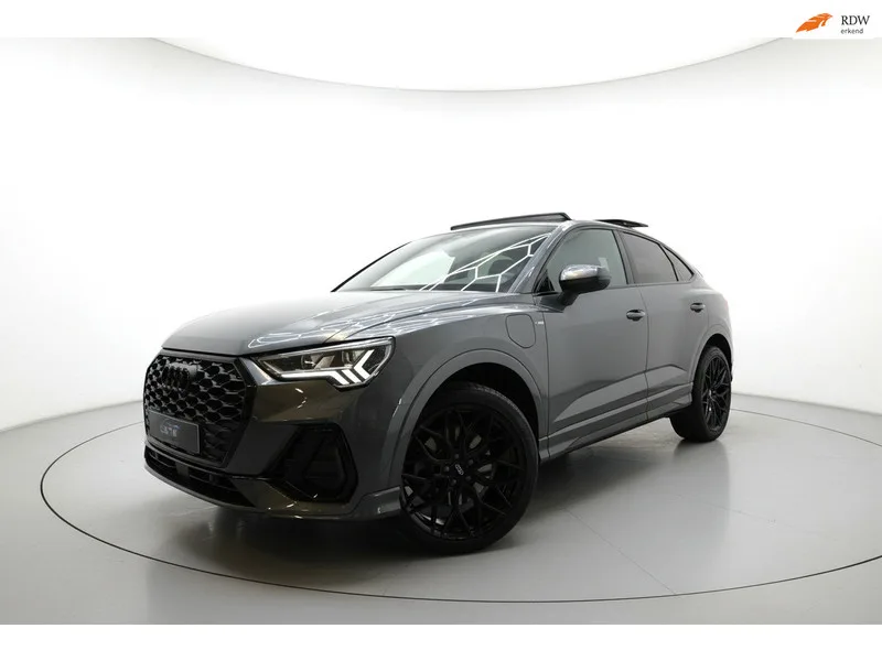 Audi Q3 (2022) — foto 1