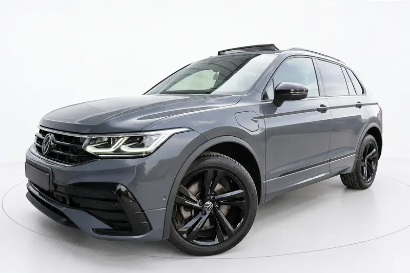 Volkswagen Tiguan (2022)