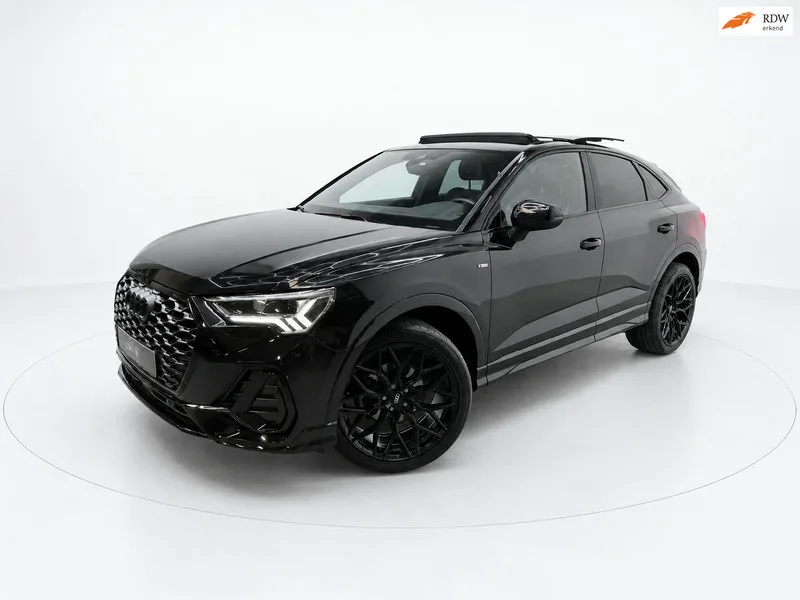 Audi Q3 Sportback (2021) — foto 1
