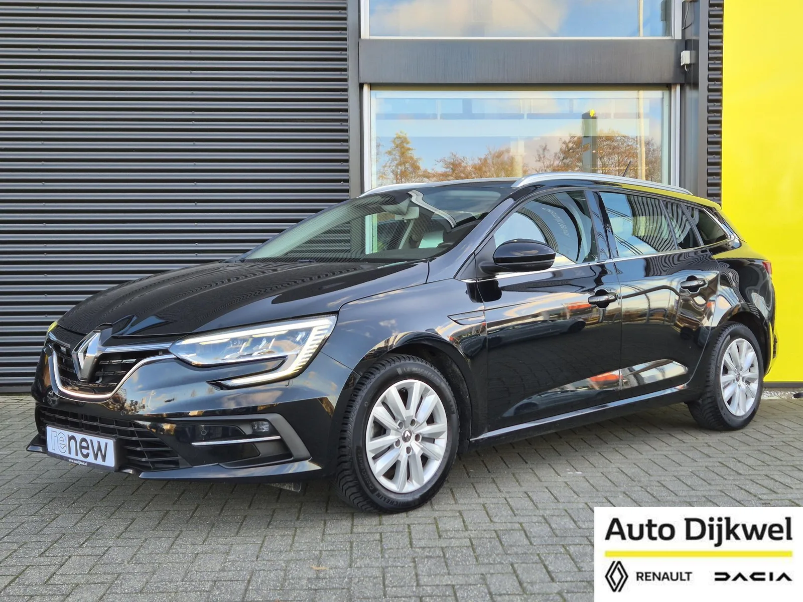 Renault Mégane (2021) — foto 1