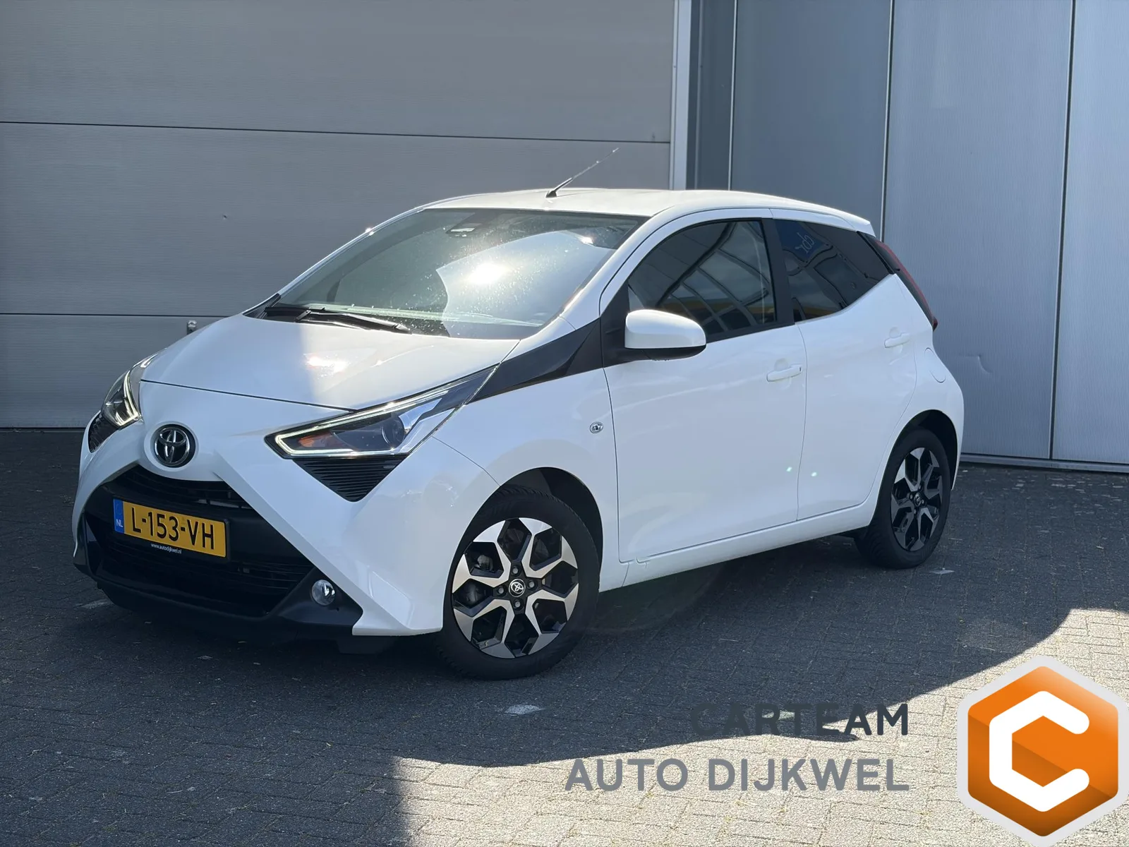Toyota Aygo (2021) — foto 1