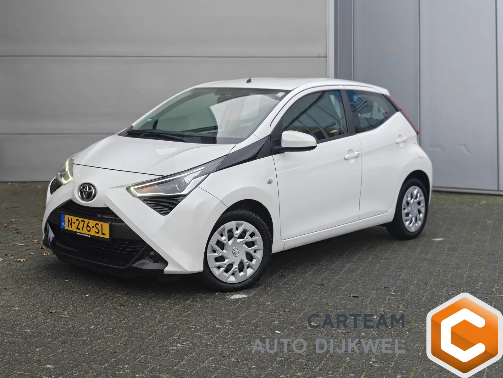 Toyota Aygo (2022) — foto 1