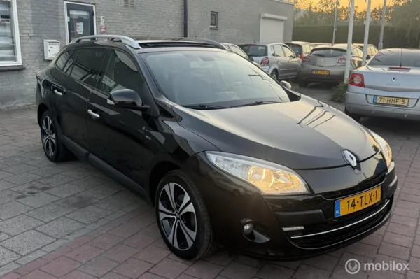 Renault Mégane (2012) — foto 1