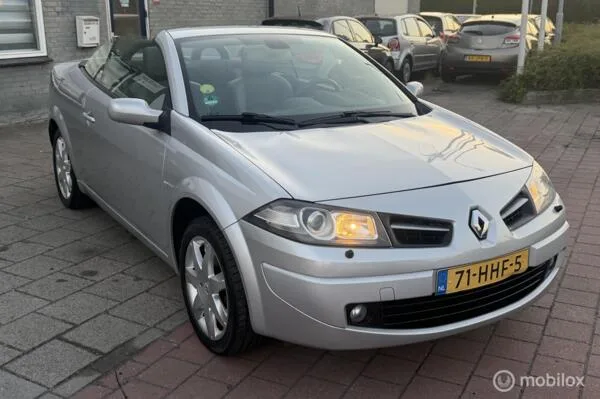 Renault Mégane (2008) — foto 1