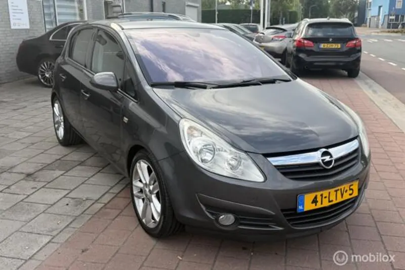 Opel Corsa (2010)