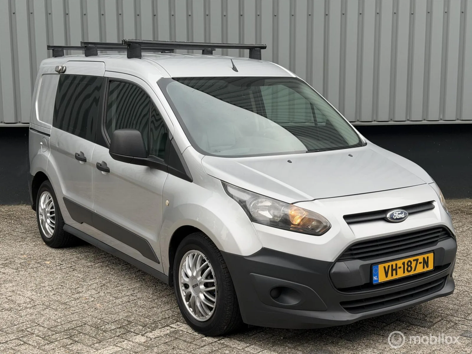 Ford Transit Connect (2014) — foto 1