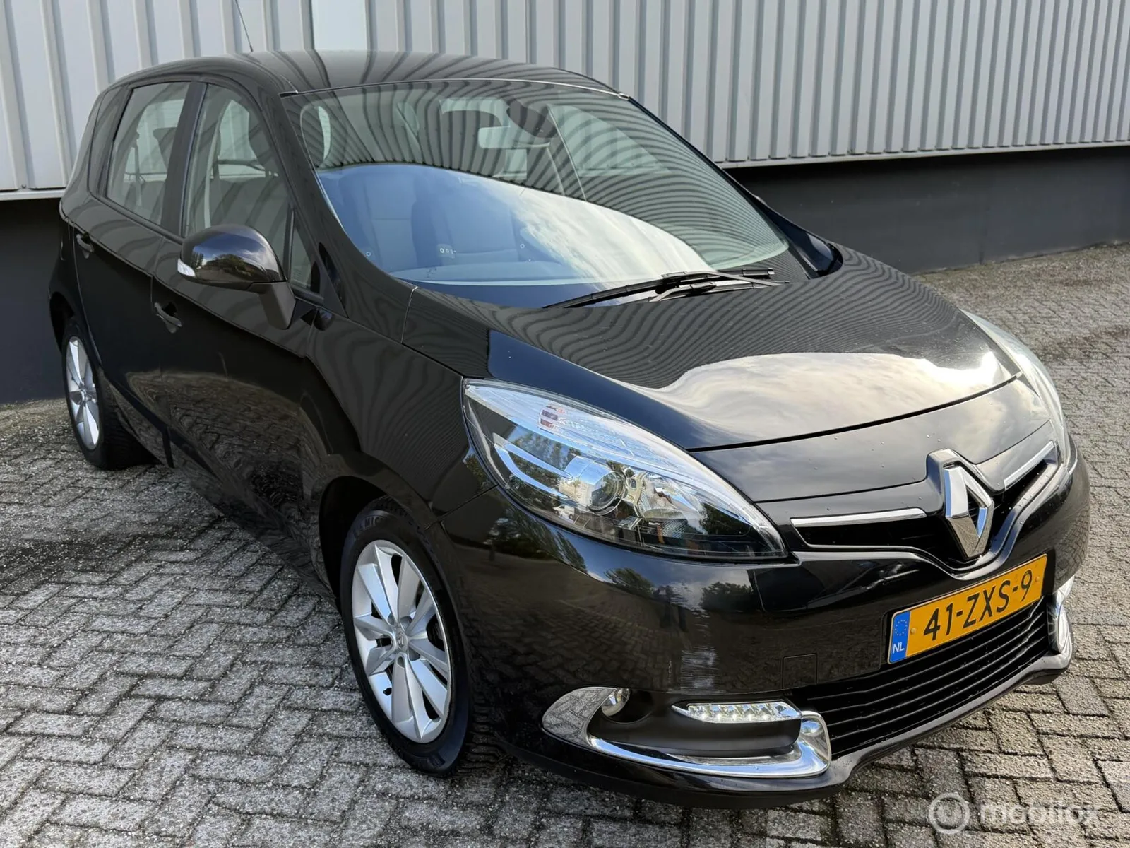 Renault Scénic (2013) — foto 1