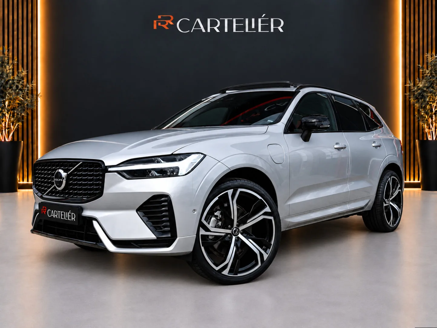 Volvo XC60 (2023) — foto 1