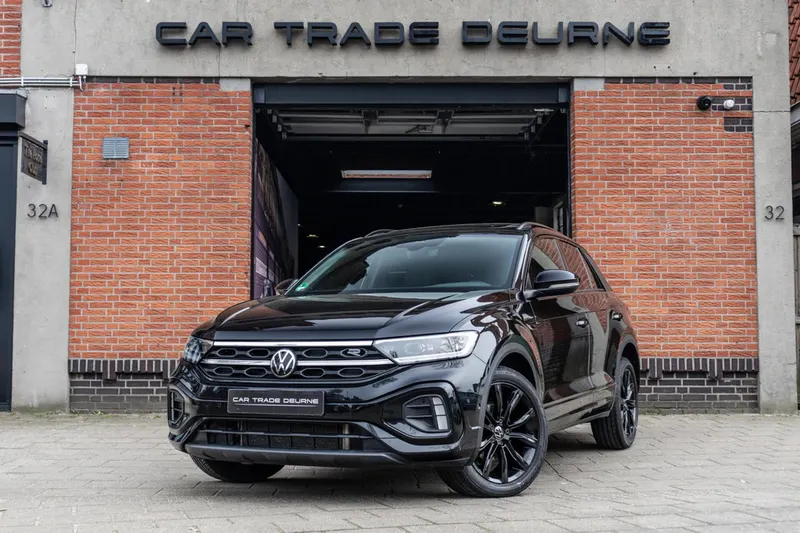 Volkswagen T-Roc (2023)