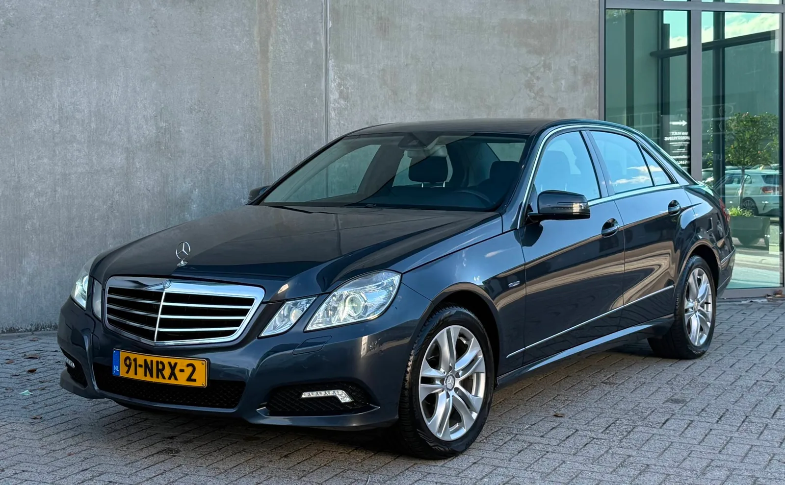 Mercedes-Benz E-Klasse (2009) — foto 1