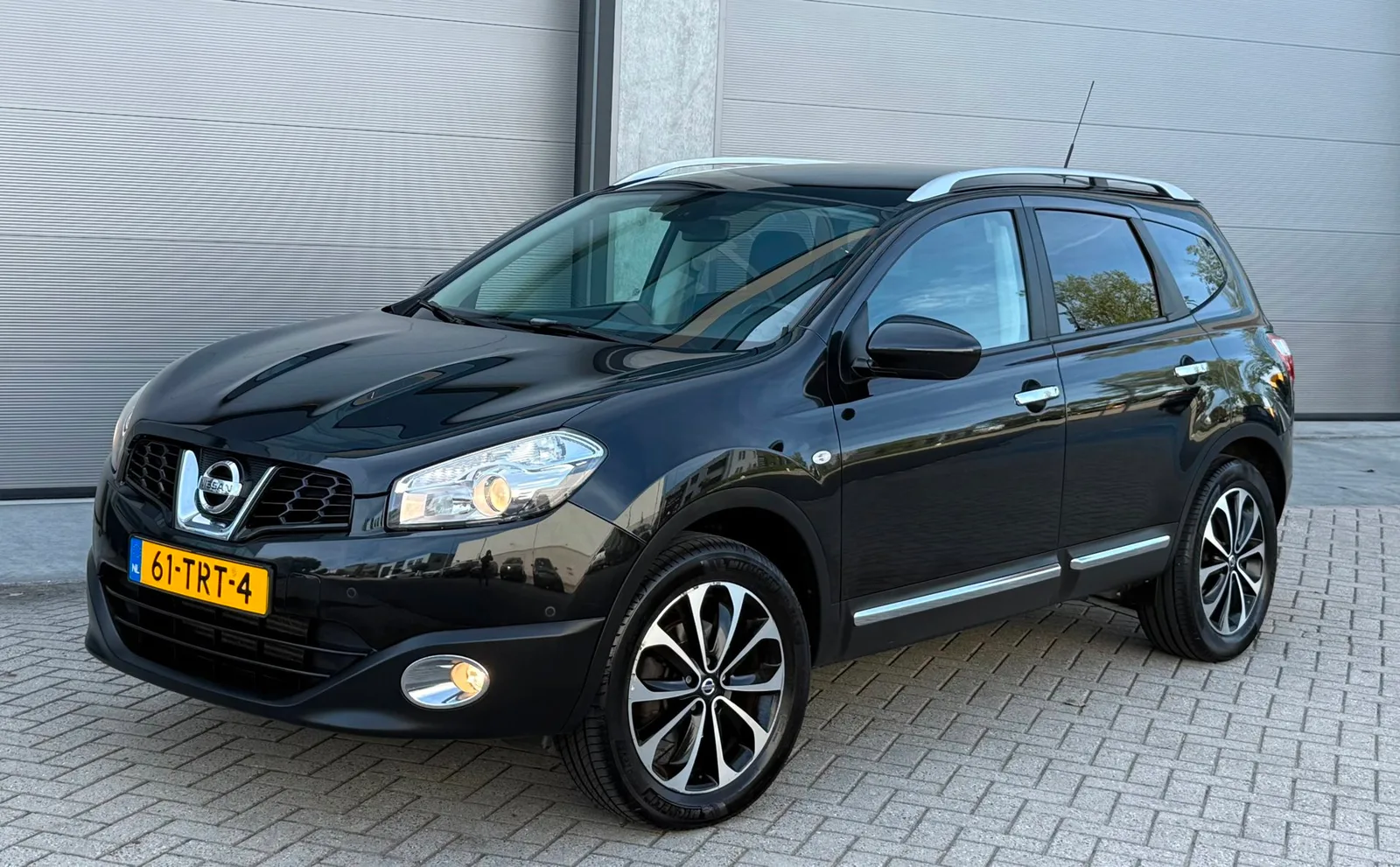 Nissan Qashqai+2 (2011) — foto 1