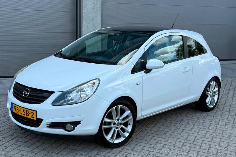 Opel Corsa (2010)