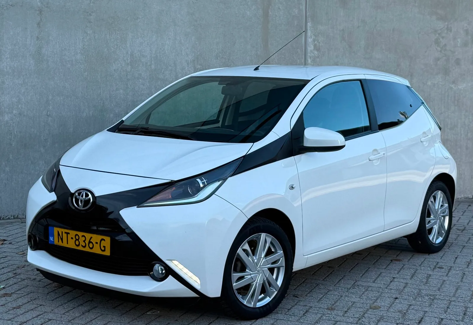 Toyota Aygo (2017) — foto 1