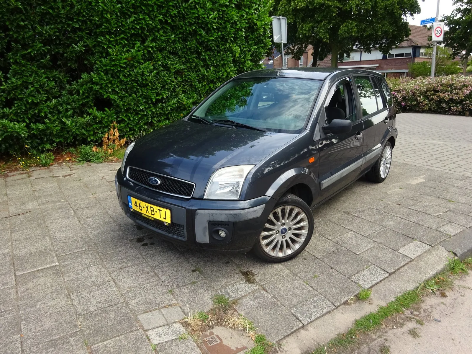 Ford Fusion (2007) — foto 1