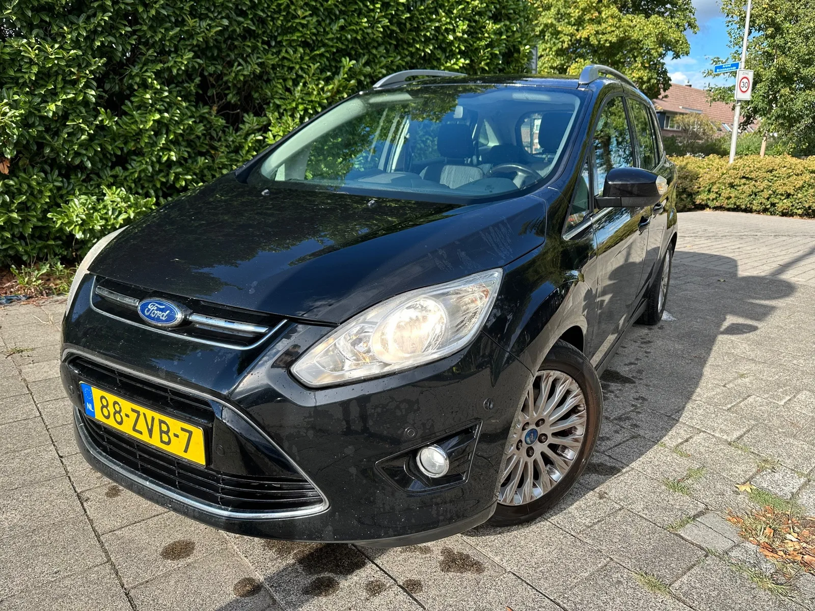 Ford Grand C-Max (2013) — foto 1