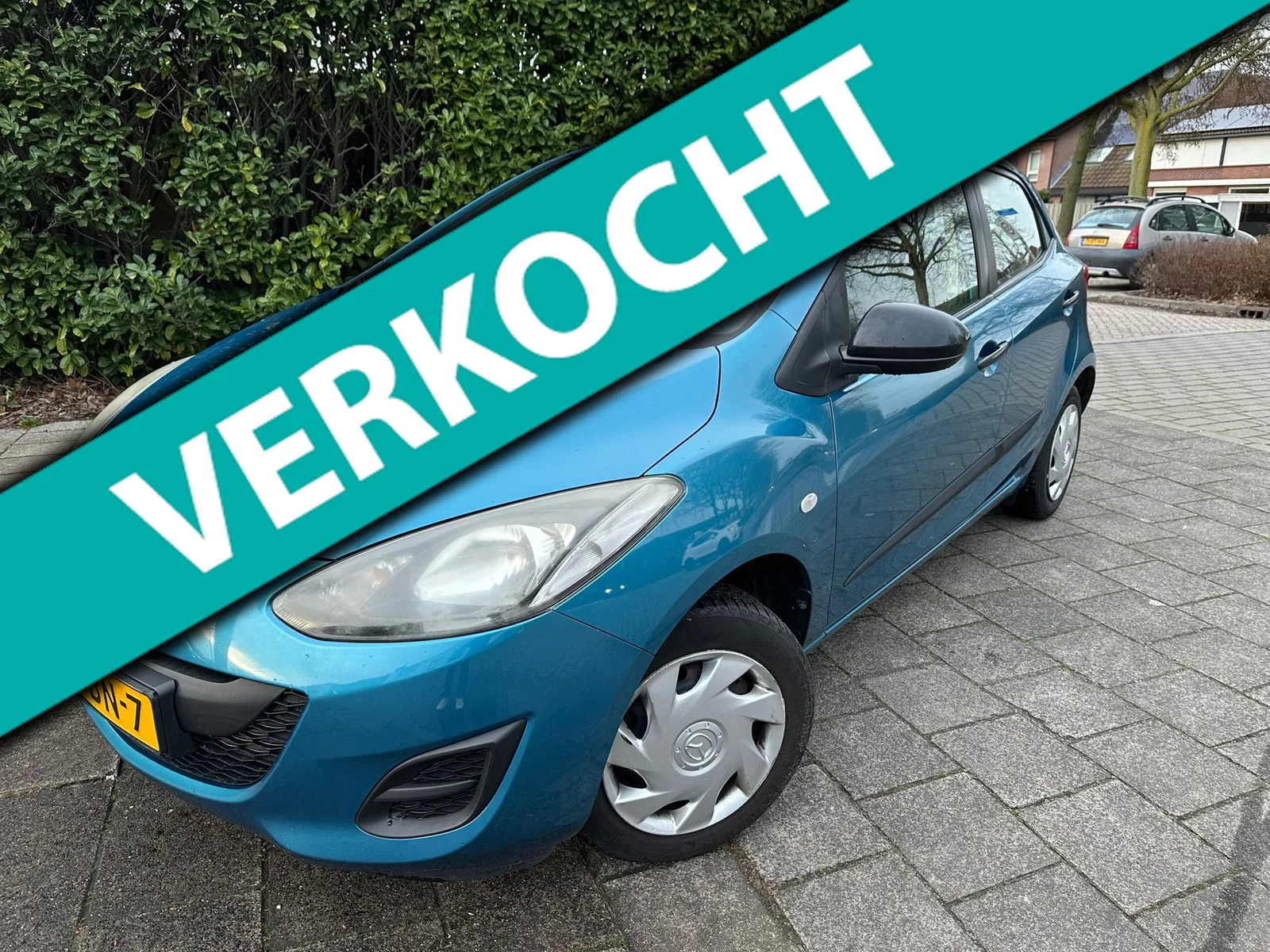Mazda 2 (2012) — foto 1