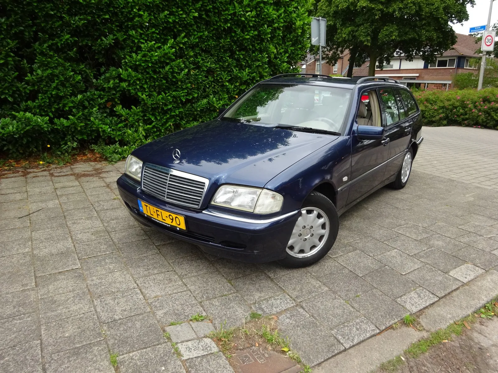 Mercedes-Benz C-Klasse (1998) — foto 1