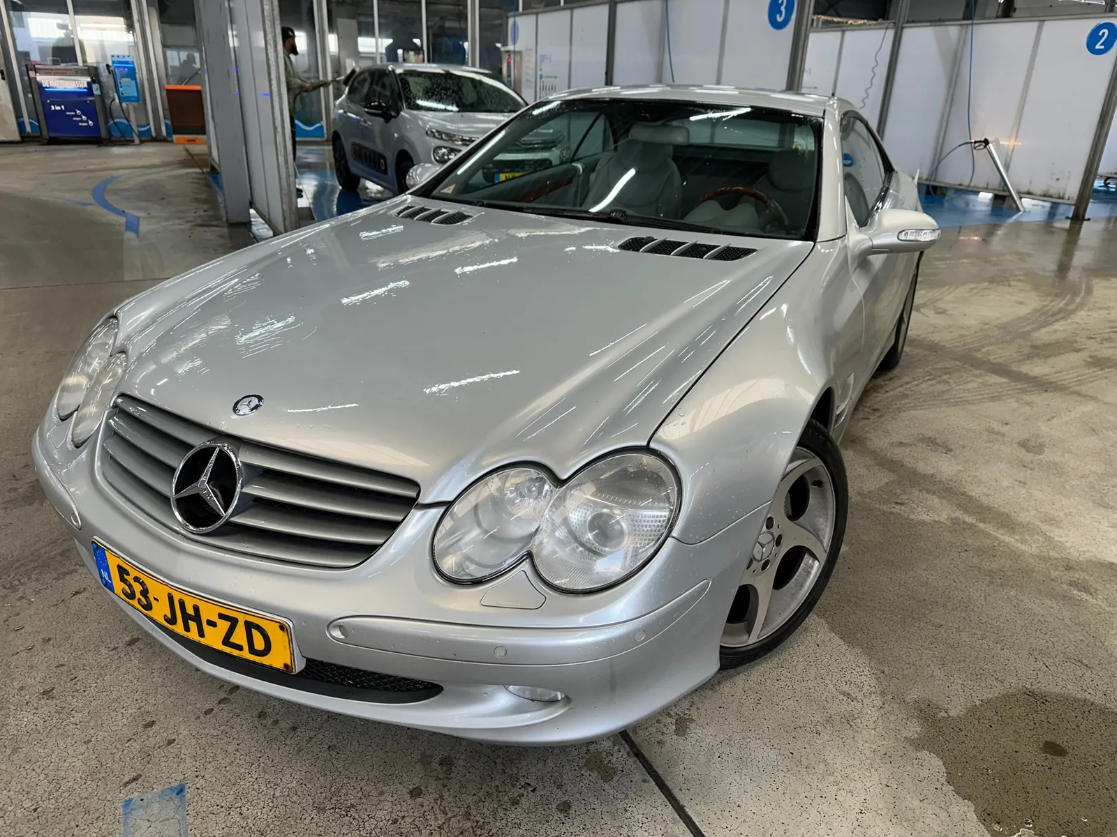 Mercedes-Benz SL-Klasse (2002) — foto 1