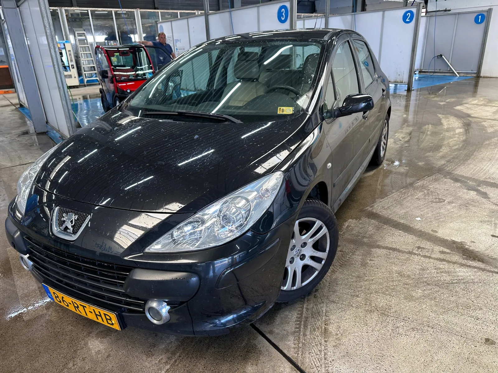 Peugeot 307 (2026) — foto 1