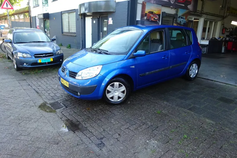Renault Scénic (2006)