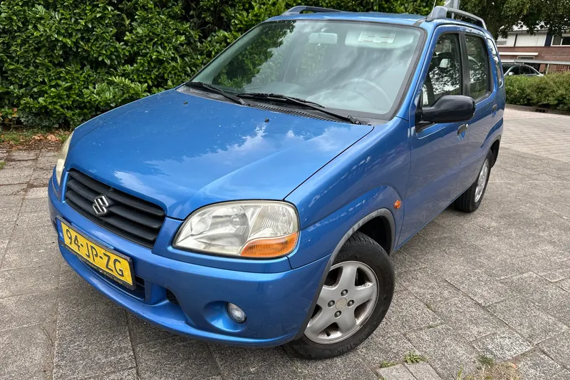 Suzuki Ignis (2002)
