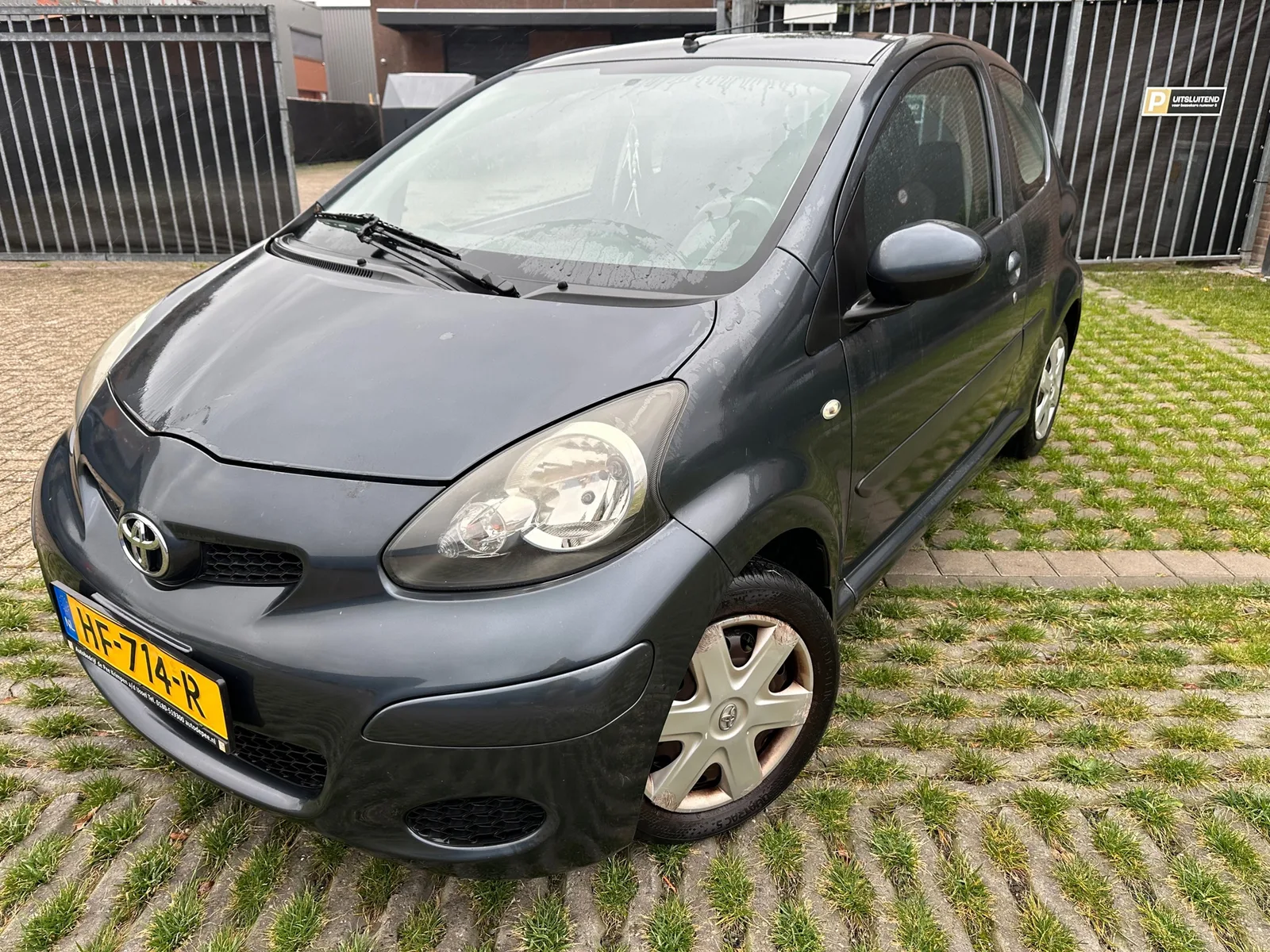 Toyota Aygo (2009) — foto 1