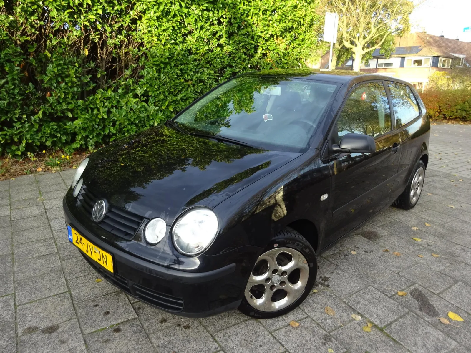 Volkswagen Polo (2002) — foto 1