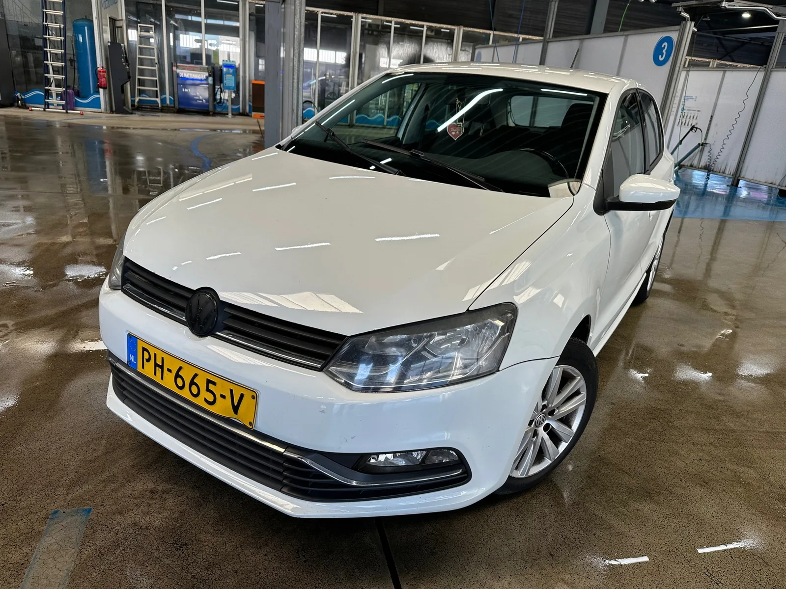 Volkswagen Polo (2017) — foto 1