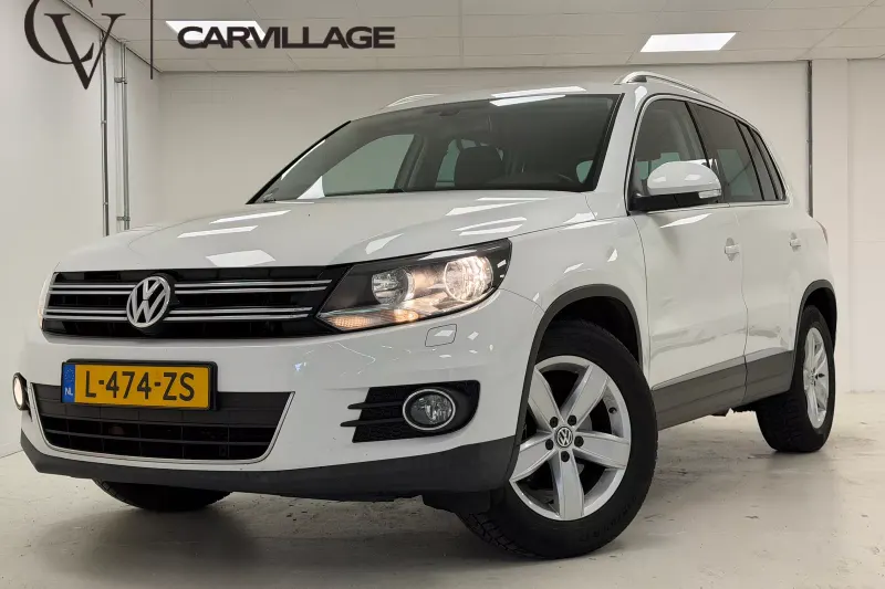 Volkswagen Tiguan (2015)
