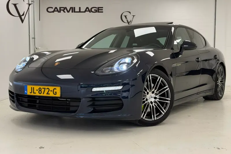 Porsche Panamera (2016)