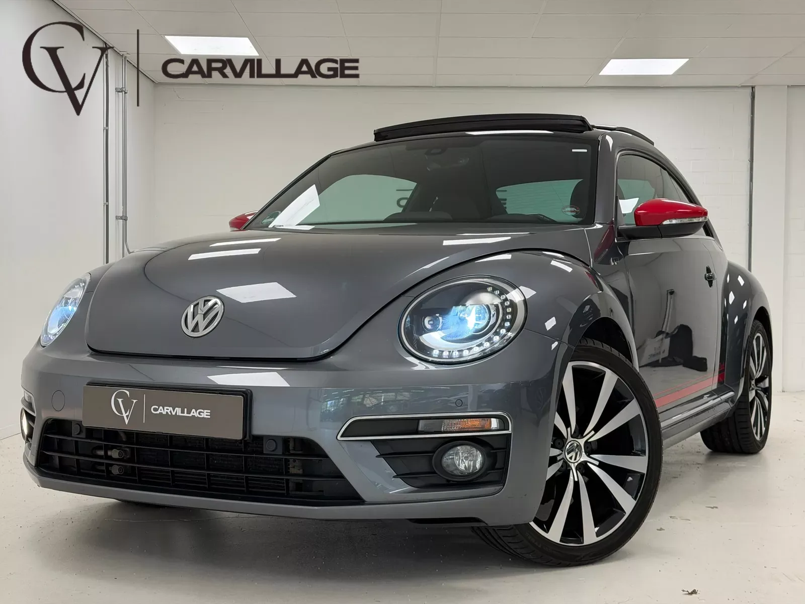 Volkswagen Beetle (2015) — foto 1