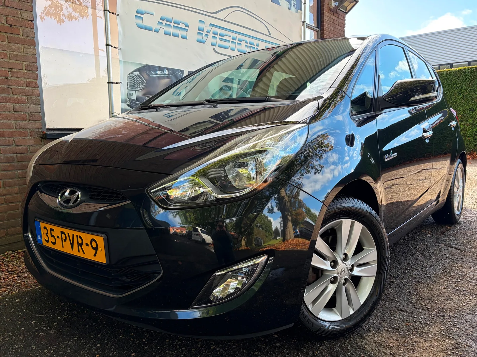Hyundai ix20 (2011) — foto 1