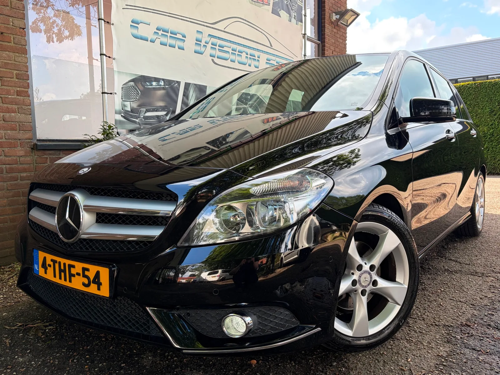 Mercedes-Benz B-Klasse (2012) — foto 1