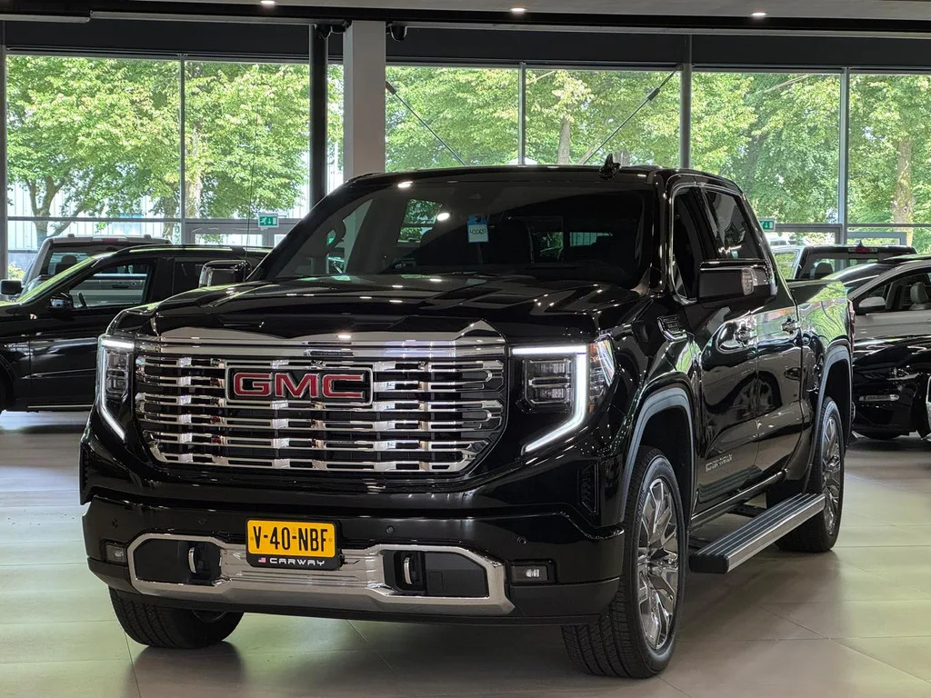 GMC Sierra (2024) — foto 1