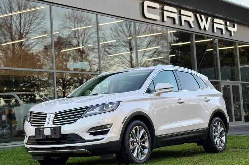 Lincoln MKC (2021)