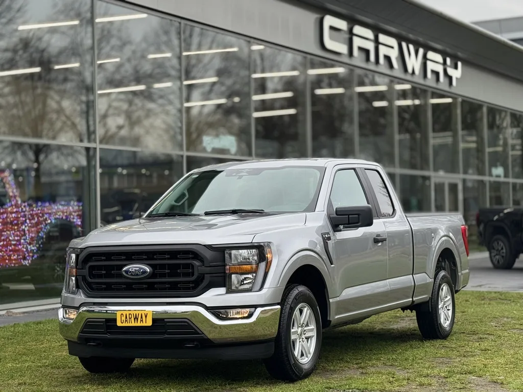 Ford F-150 (2024) — foto 1