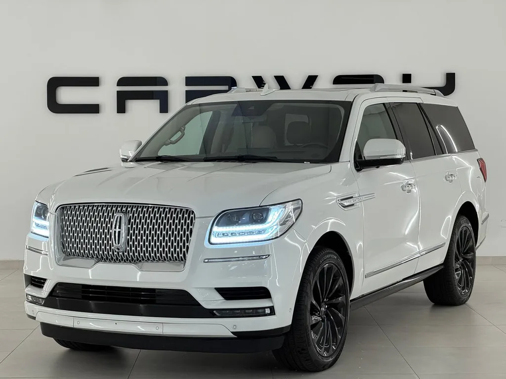 Lincoln Navigator (2020) — foto 1