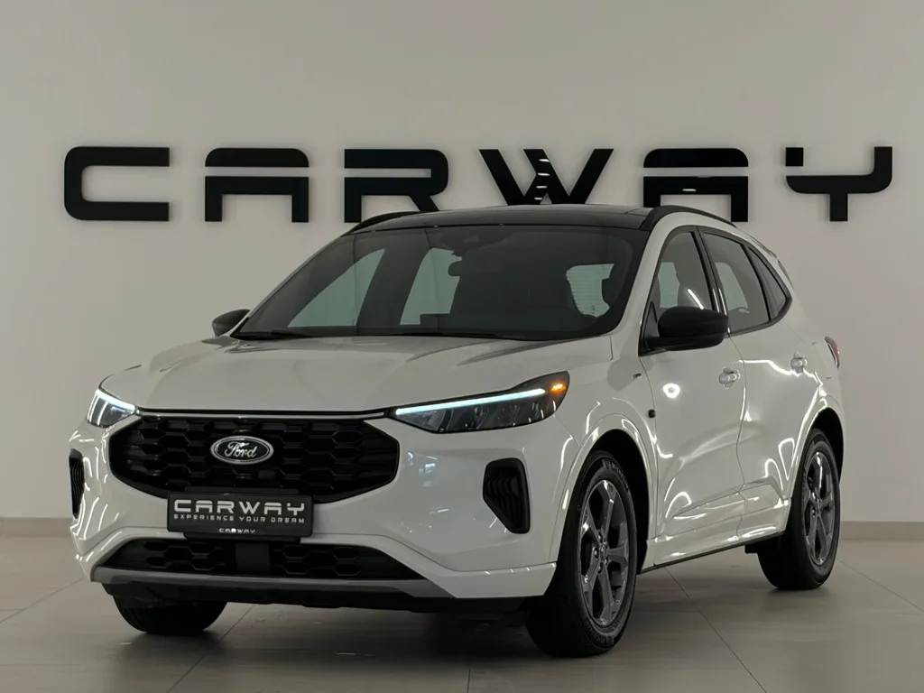 Ford Kuga (2023) — foto 1