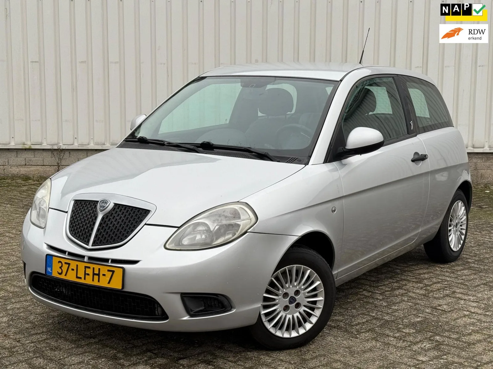 Lancia Ypsilon (2010) — foto 1
