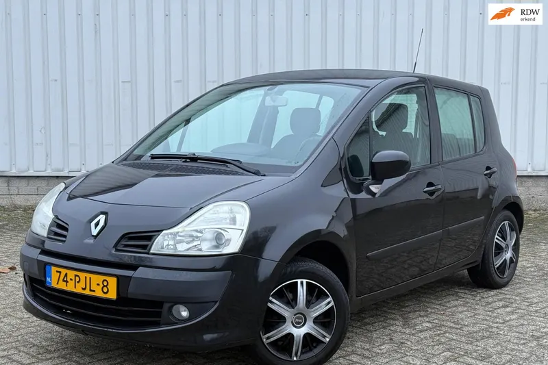 Renault Modus (2011)